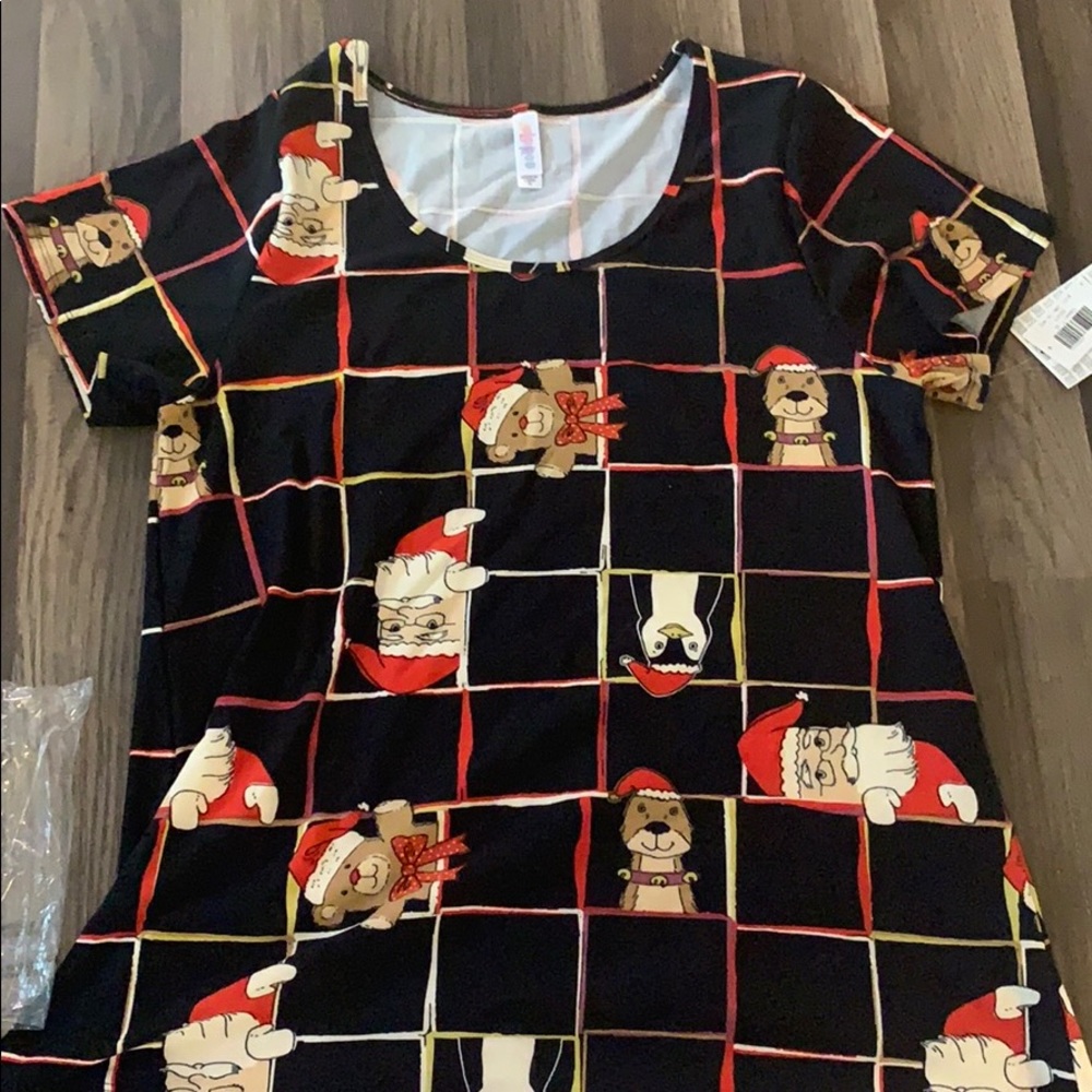 LuLaRoe Classic T